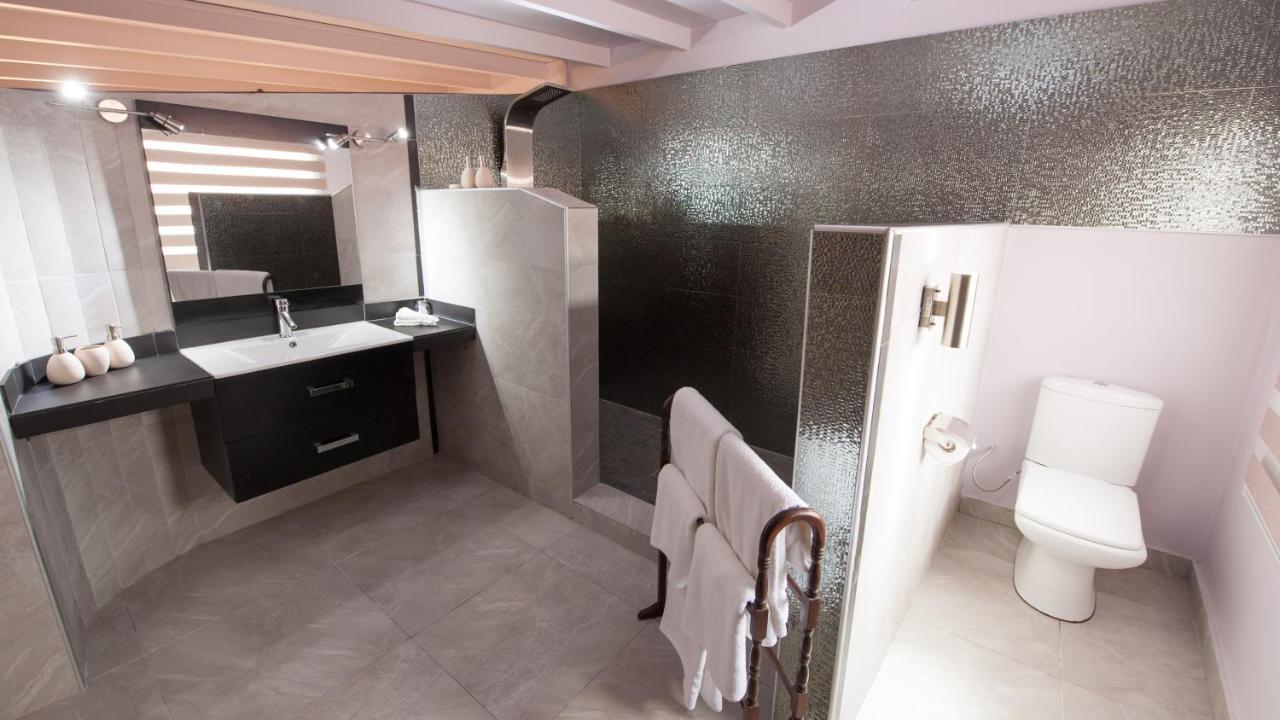 Residence Hoteliere Du Phare Libreville Eksteriør bilde