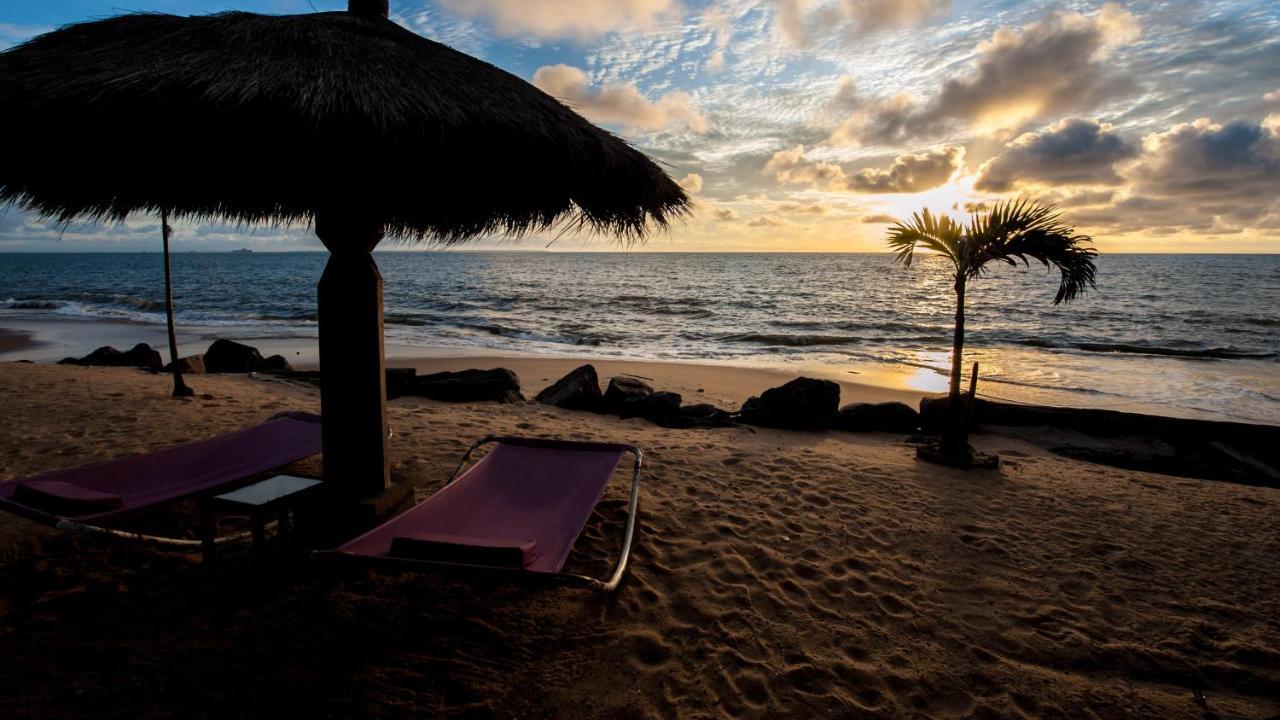Residence Hoteliere Du Phare Libreville Eksteriør bilde