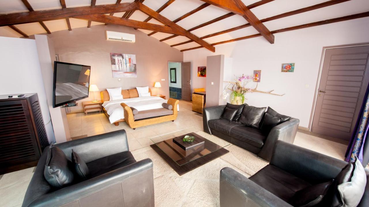 Residence Hoteliere Du Phare Libreville Eksteriør bilde
